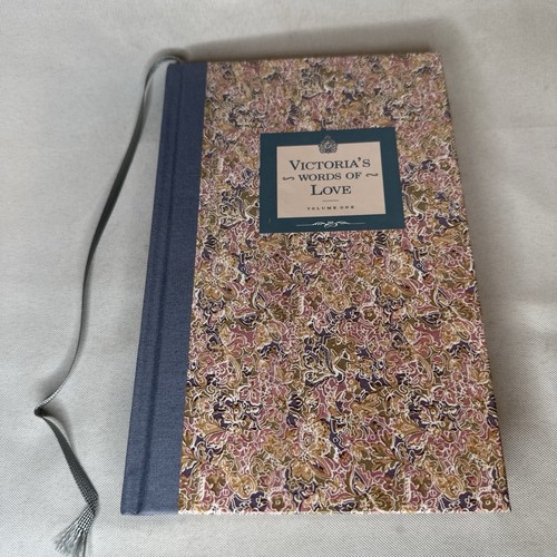 Victoria words love book - words,