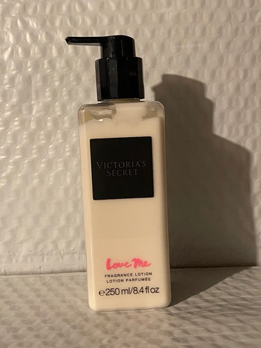 Victoria secret love me - victoria's,
